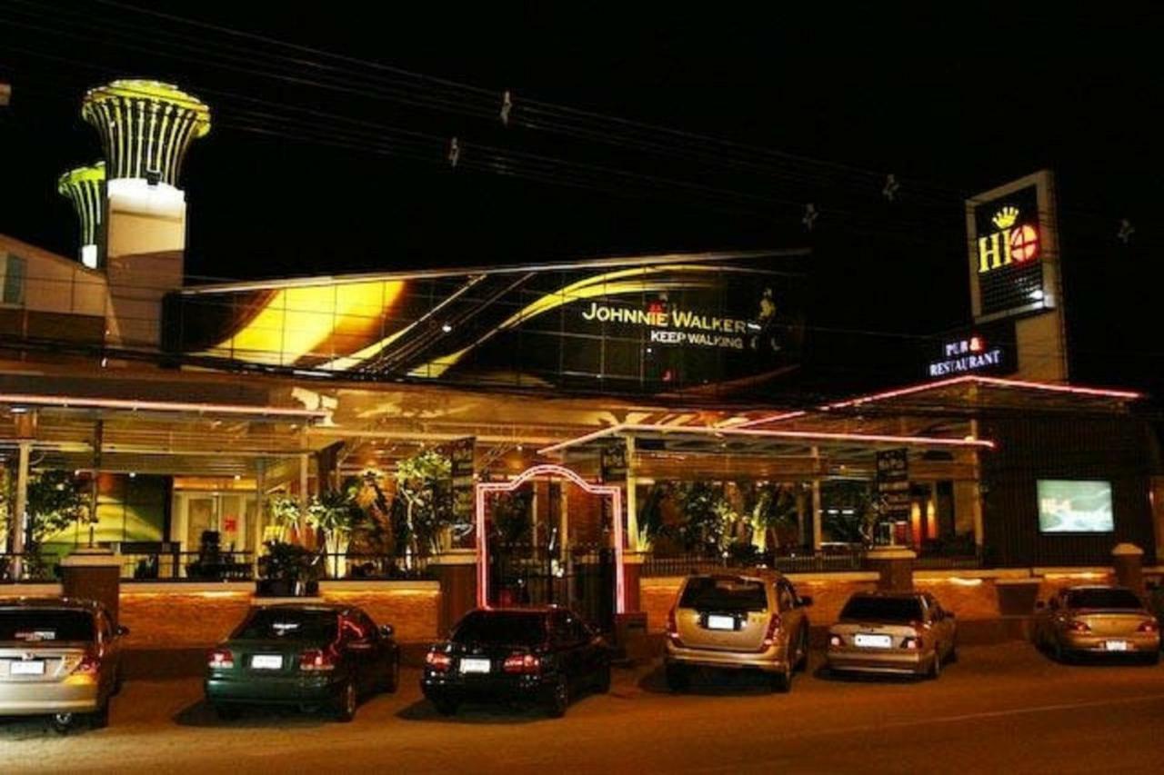 Hin Nam Sai Suay Condominium Huahin Kültér fotó